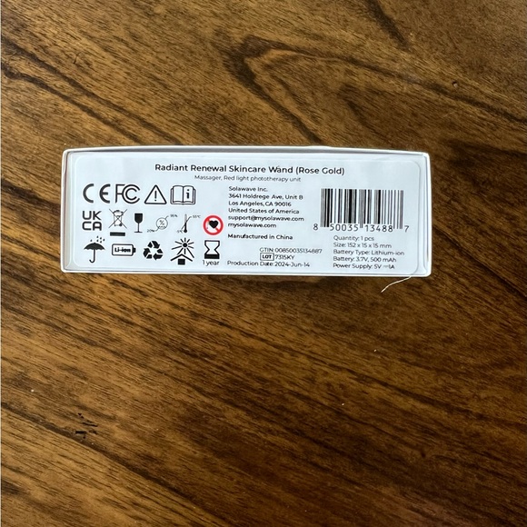 Solawave Radiant Renewal 4-in-1 Skincare Wand with box - Picture 4 of 6